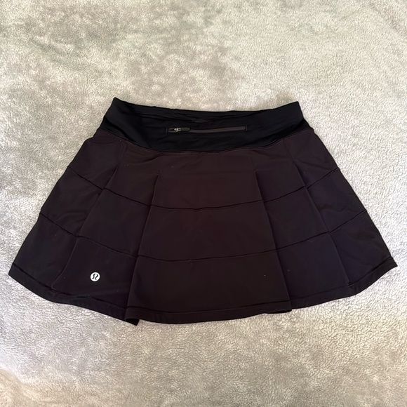 lululemon athletica Dresses & Skirts - Lululemon Skort